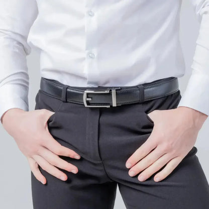 The Novora™ Otomatik Deliksiz Akıllı Kemer